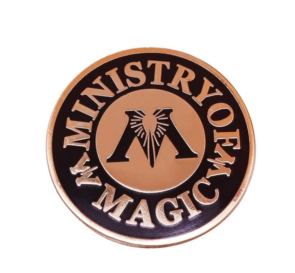 Harry Potter Ministry of Magic the of the Magical Community Enamel Pins 309-1